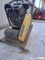 Vorw&auml;rtslaufende R&uuml;ttelplatte Baumax VP 1645 P